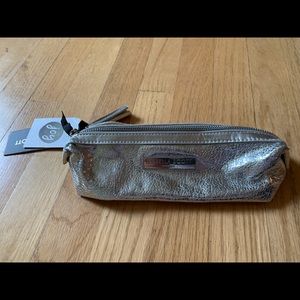 NEW Isabella Scott Sydney Makeup Bag Silver